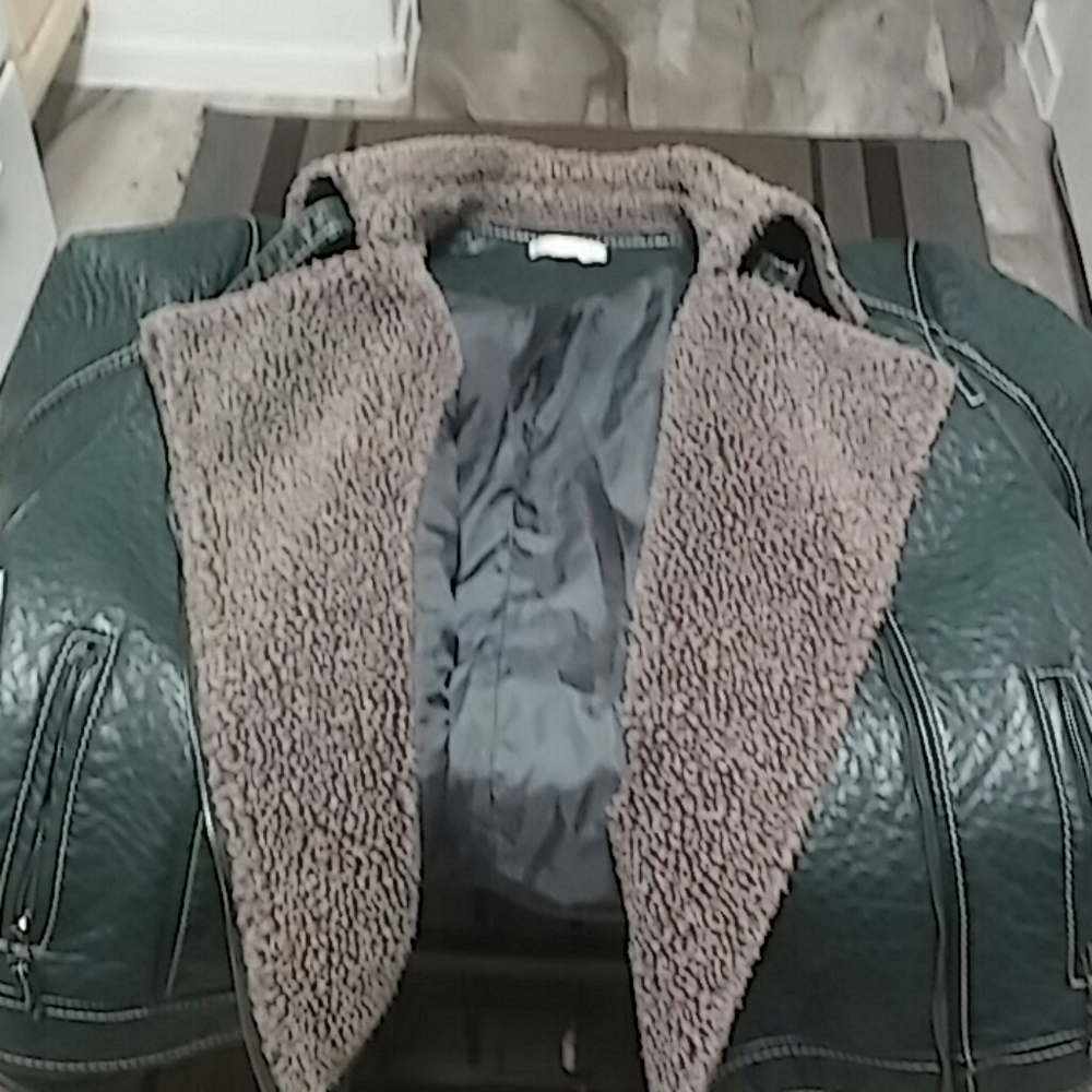 JACKET - Picture 5 of 7